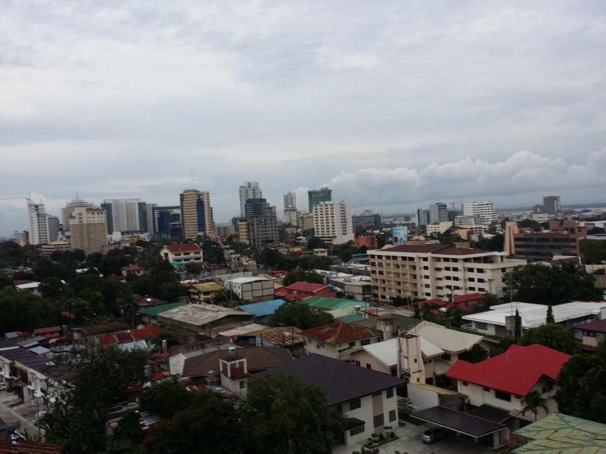 Obaid Condotels Cebu Exterior foto